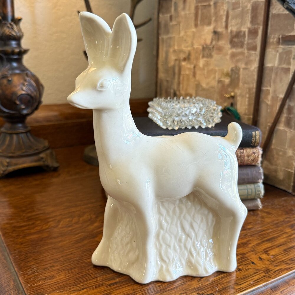 Vintage Doe Planter - Picture 4 of 15